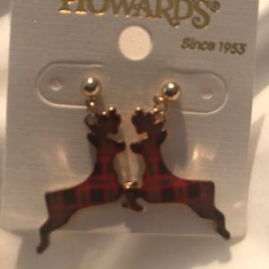 Howard’s adorable Reindeer earrings